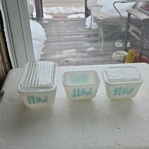 Vintage Glass Storage Containers with Lids Amish ButterprintPattern. Storage.